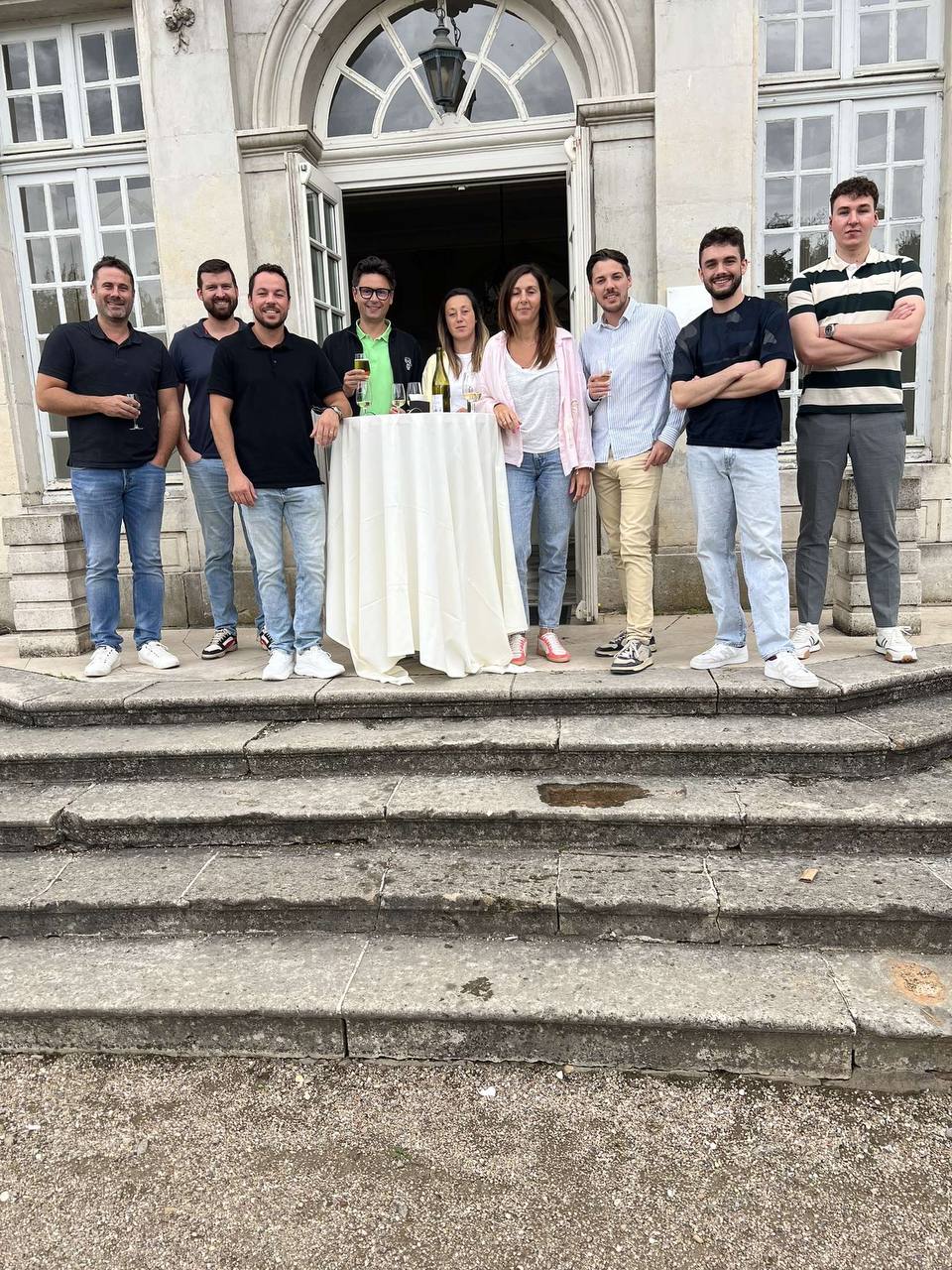 Les équipes réunies pour une journée de formation IA en présentiel